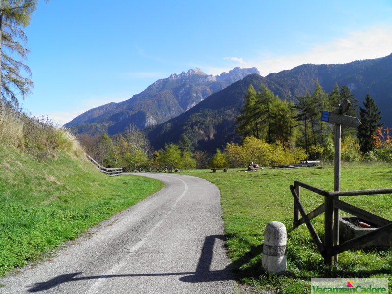 Dolomites bicycle paths